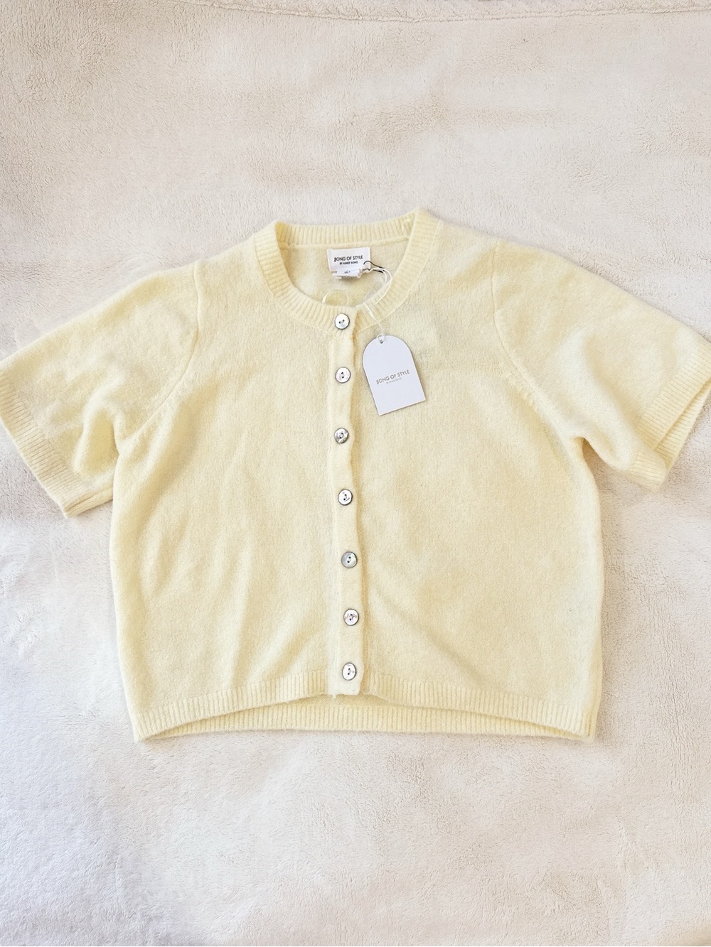 Song of Style Short-Sleeve Knit Cardigan in Pale Yellow